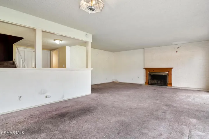 2629 Lee St Simi Valley CA-large-007-032