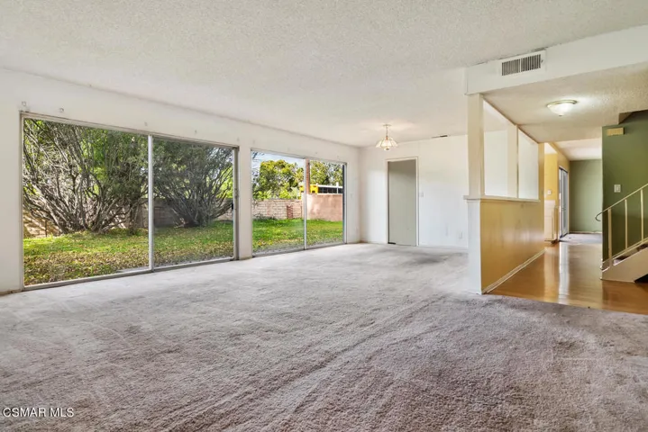 2629 Lee St Simi Valley CA-large-004-002