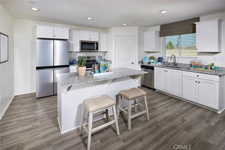 1176 Laurestine Court, Perris, California 92571