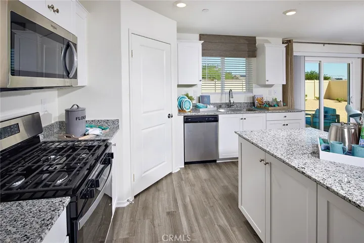1176 Laurestine Court, Perris, California 92571