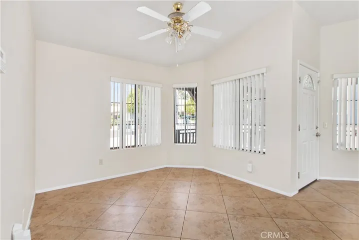33692 Great Falls Road, Wildomar, California 92595