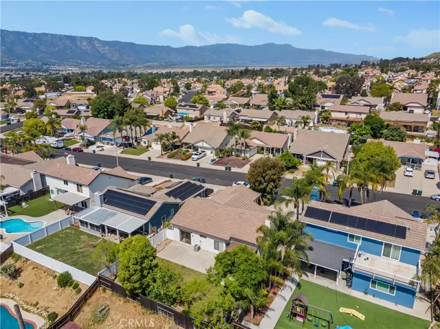 33692 Great Falls Road, Wildomar, California 92595