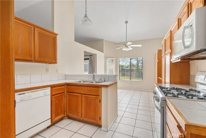 33692 Great Falls Road, Wildomar, California 92595