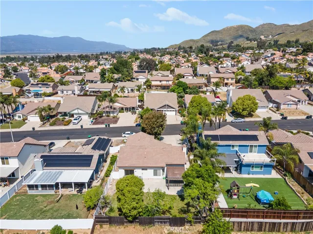 33692 Great Falls Road, Wildomar, California 92595