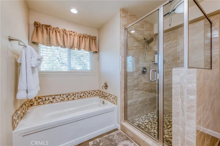41041 Jean Road W, Oakhurst, California 93644