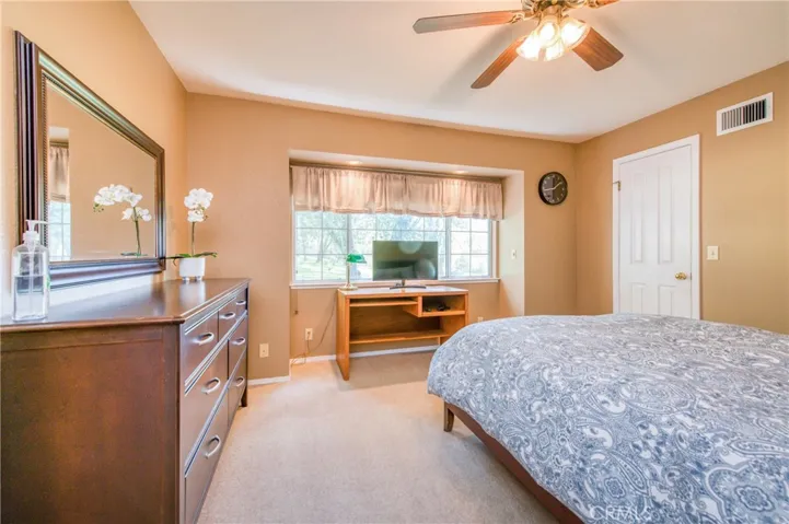 41041 Jean Road W, Oakhurst, California 93644