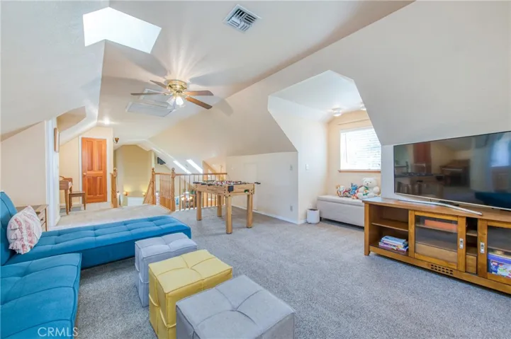 41041 Jean Road W, Oakhurst, California 93644