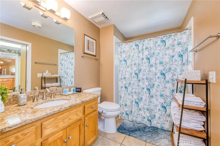41041 Jean Road W, Oakhurst, California 93644