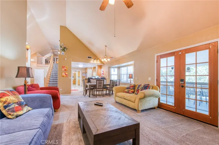 41041 Jean Road W, Oakhurst, California 93644