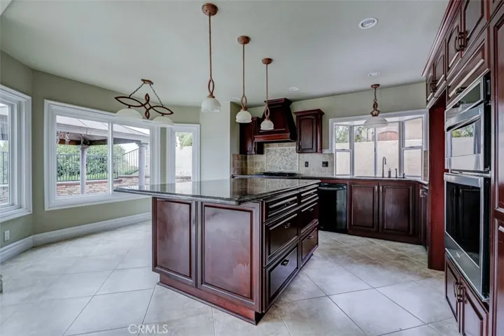 28485 Rancho Grande, Laguna Niguel, California 92677