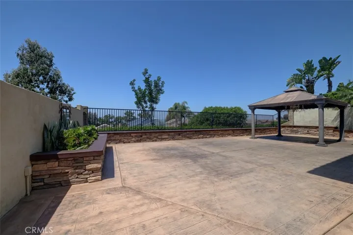 28485 Rancho Grande, Laguna Niguel, California 92677