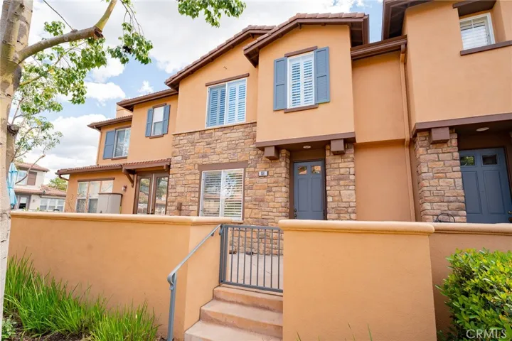 151 Topaz, Irvine, California 92602