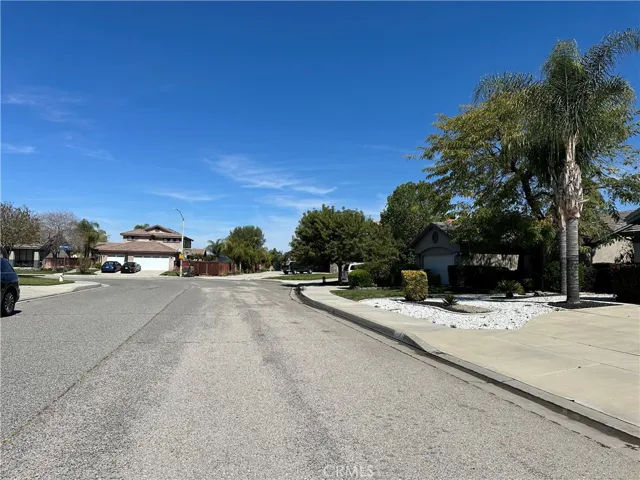 2037 Saint Emilion Lane, San Jacinto, California 92583