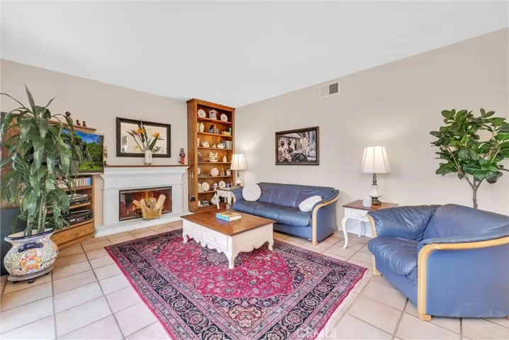 13391 Montecito, Tustin, California 92782