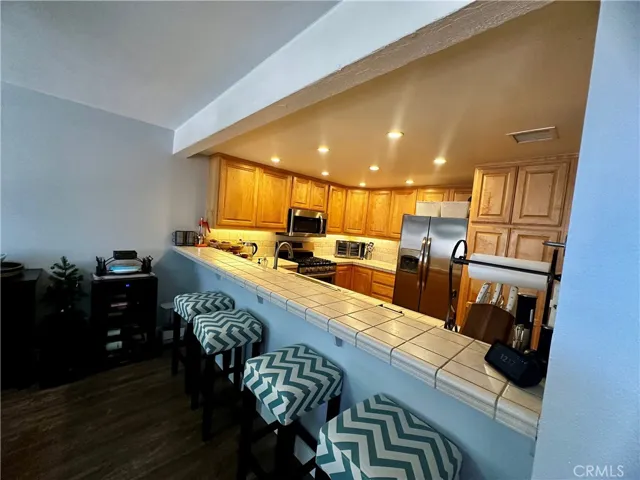 630 Artisan Road, Newbury Park, California 91320