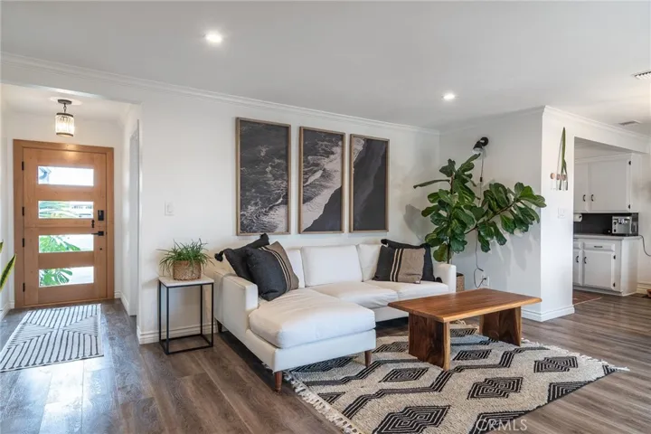7662 Quebec Drive, Huntington Beach, California 92648