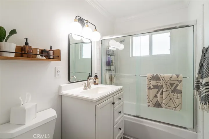 7662 Quebec Drive, Huntington Beach, California 92648
