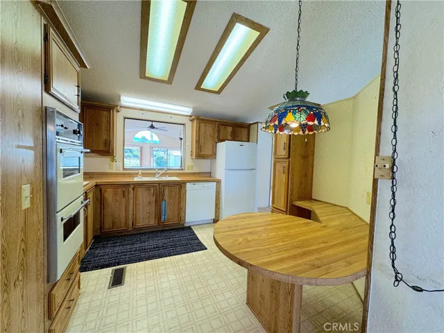 Cook's Kitchen