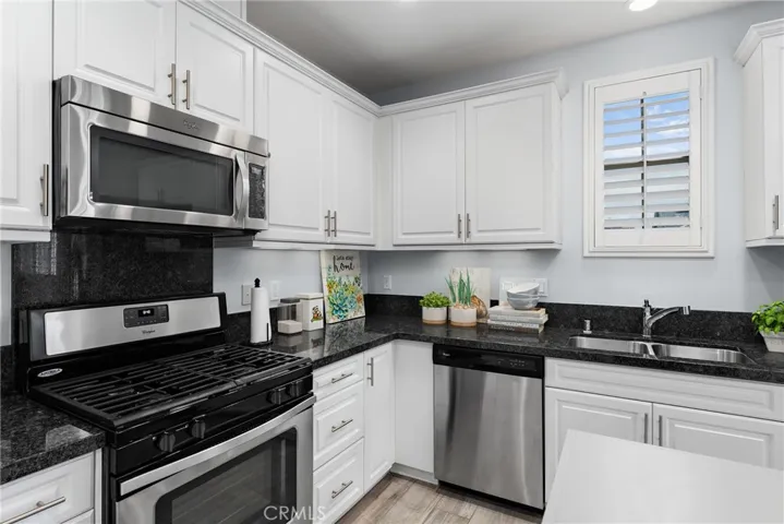 3290 E Yountville Drive E 1, Ontario, California 91761