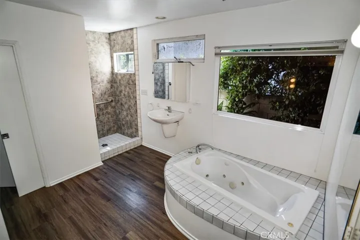 16749 Addison Street, Encino, California 91436