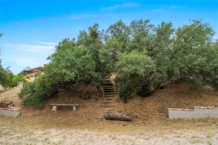 13580 Summit Knoll Road, Agua Dulce, California 91390