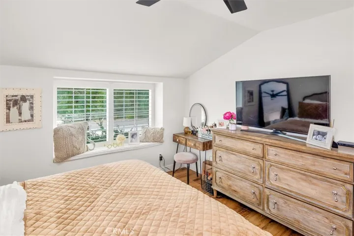 13580 Summit Knoll Road, Agua Dulce, California 91390