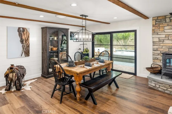 13580 Summit Knoll Road, Agua Dulce, California 91390