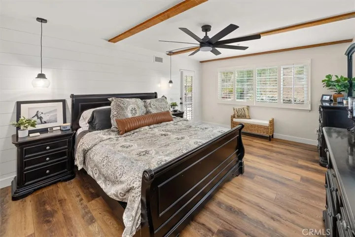13580 Summit Knoll Road, Agua Dulce, California 91390