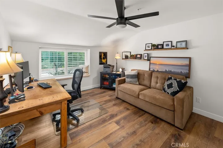 13580 Summit Knoll Road, Agua Dulce, California 91390