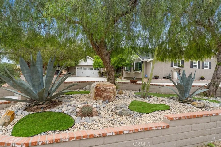 13580 Summit Knoll Road, Agua Dulce, California 91390