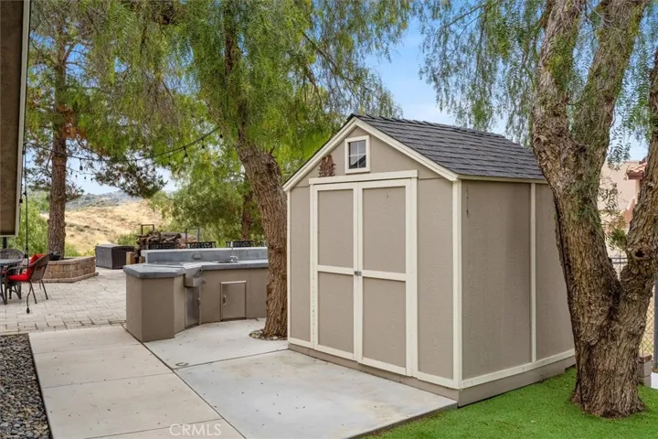 13580 Summit Knoll Road, Agua Dulce, California 91390