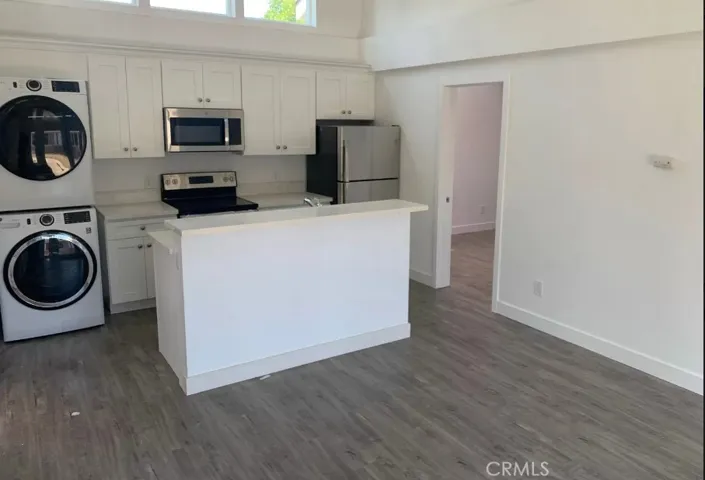 339 E Everett Place, Orange, California 92867