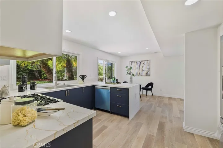 6936 Kings Harbor Drive, Rancho Palos Verdes, California 90275
