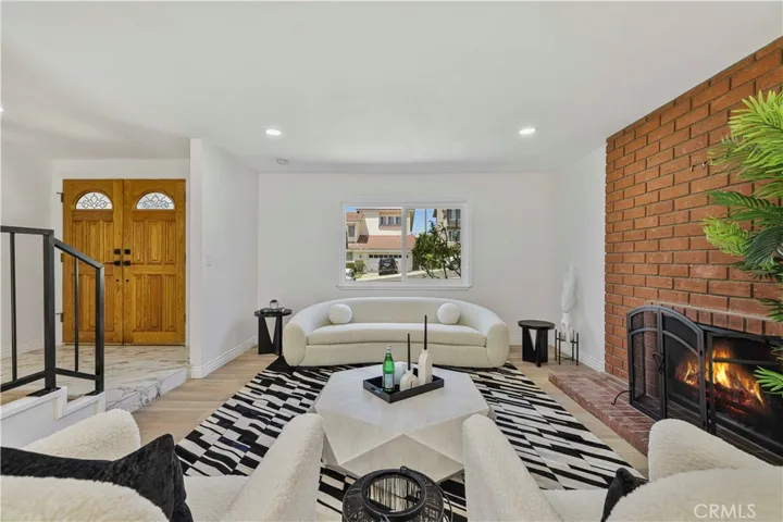 6936 Kings Harbor Drive, Rancho Palos Verdes, California 90275