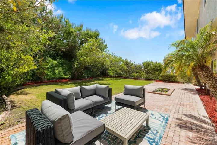 6936 Kings Harbor Drive, Rancho Palos Verdes, California 90275