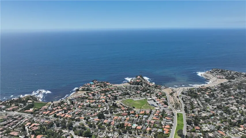 6936 Kings Harbor Drive, Rancho Palos Verdes, California 90275