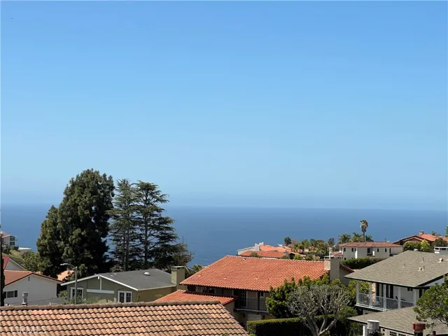 6936 Kings Harbor Drive, Rancho Palos Verdes, California 90275
