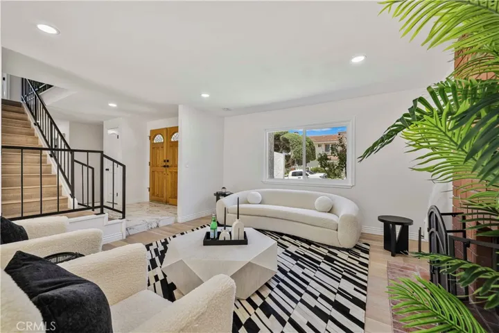 6936 Kings Harbor Drive, Rancho Palos Verdes, California 90275