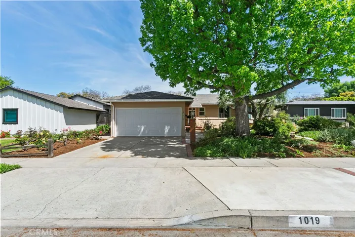 1019 Fairbrook Lane, Santa Ana, California 92706