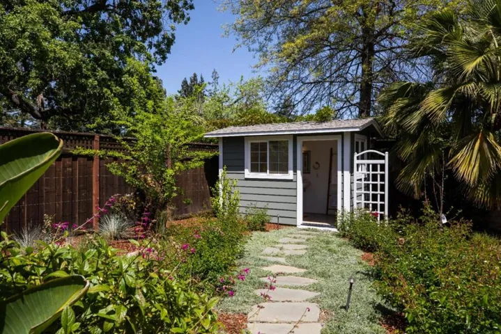 3707 La Calle Court, Palo Alto, California 94306