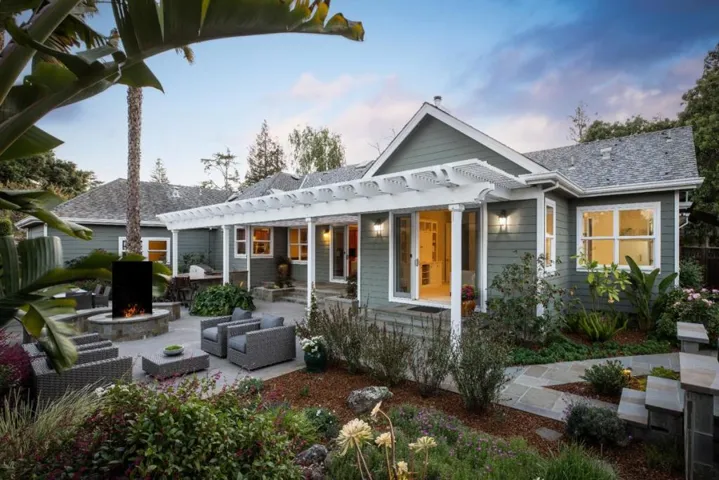 3707 La Calle Court, Palo Alto, California 94306