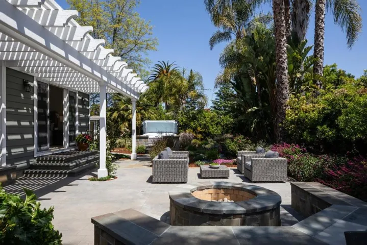 3707 La Calle Court, Palo Alto, California 94306