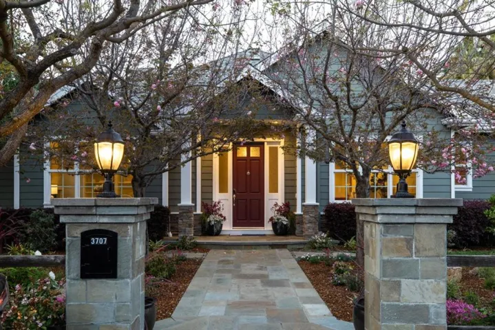 3707 La Calle Court, Palo Alto, California 94306