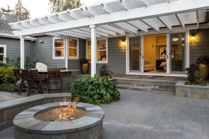 3707 La Calle Court, Palo Alto, California 94306
