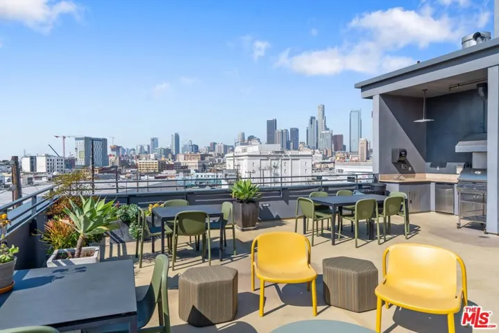 825 E 4th Street 109, Los Angeles, California 90013