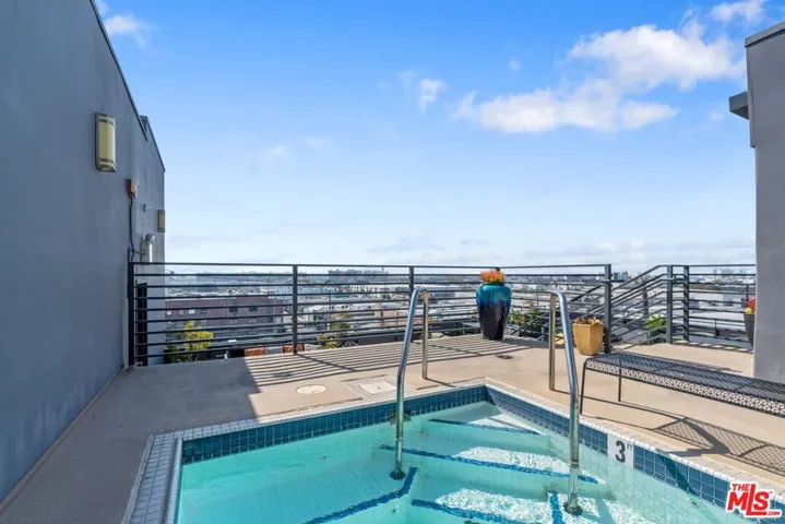 825 E 4th Street 109, Los Angeles, California 90013