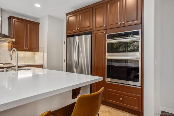 6736 Indio Way, San Diego, California 92126