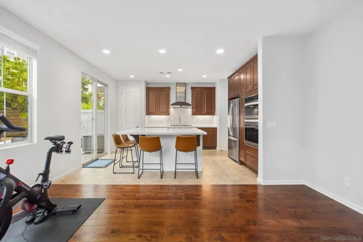 6736 Indio Way, San Diego, California 92126