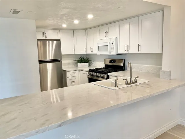 25601 Mont Pointe 6d, Lake Forest, California 92630