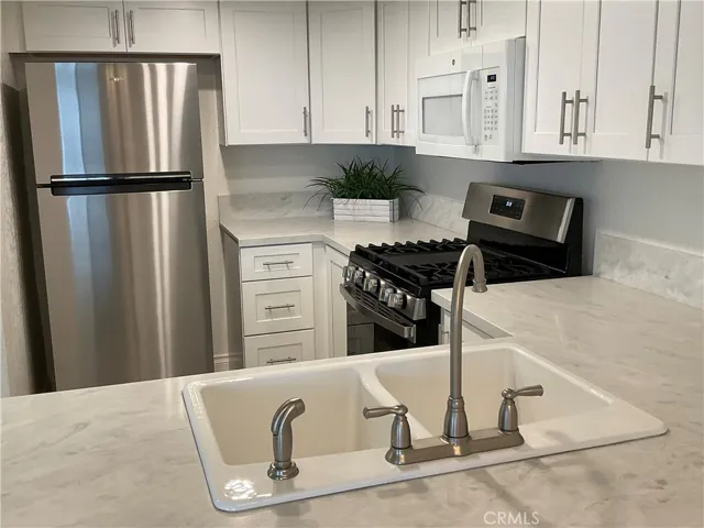 25601 Mont Pointe 6d, Lake Forest, California 92630